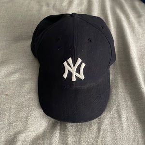 Vintage 2009 Inaugural Season Yankee Hat